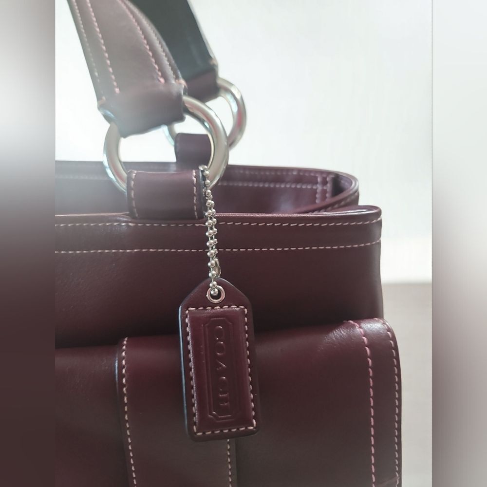 Coach Burgundy Shoulder Bag New never used - Picture 3 of 13